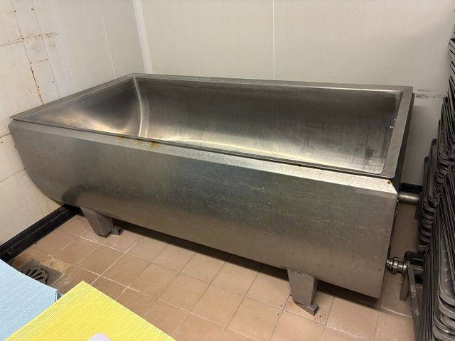 Cuve de trempage inox. 198 x 106 P72 cm