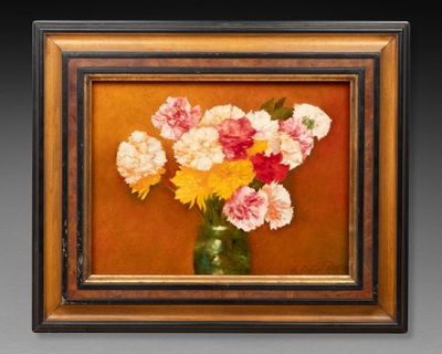 un tableau de fleurs dans un vase sur le mur