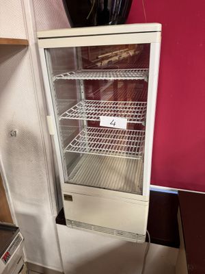 1 Petite vitrine réfrigérée verticale vitrée toutes faces METRO, (froi - Photo 1