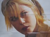 affiche du film « Dogville », avec Nicole Kidman et Lars dans leurs rôles respectifs