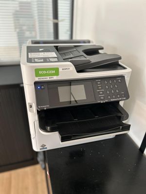 A l'étage, imprimante AQUAPRINT ECO C234 (EPSON WF C-579R - …