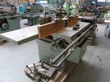 an image of a machine shop with a lot of machines