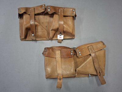 Paire de CARTOUCHIERES ALLEMANDES pour G 41-43, en cuir fauv…