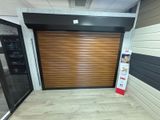 an image of a garage door with a closed roller up door