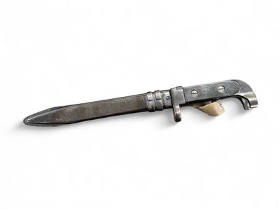 an image of a knife on a white background