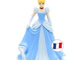figurine d'une princesse Disney avec le drapeau français sur fond blanc