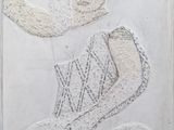 peinture représentant une paire de chaussures sur une feuille de papier blanc