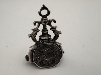 Cachet de pouce en argent la prise à volutes et contours, le…