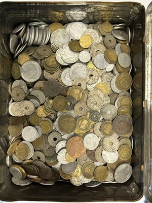 Lot MONNAIES françaises du XXème en vrac à trier, états dive…