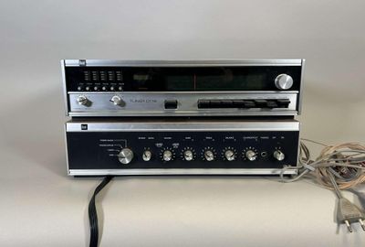 Dual. Ensemble hi-fi comprenant un tuner modèle CT19 et un a… - Photo 1