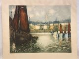 une image représentant un tableau montrant des bateaux dans un port, avec un paysage urbain en arrière-plan