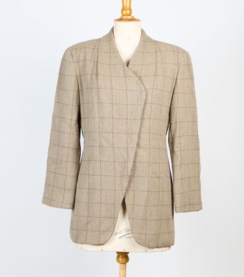 gros plan d'une veste sur un mannequin mannequin mannequin mannequin mannequin mannequin mannequin mannequin mannequin