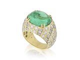 une bague en émeraude et diamant, par van cleef