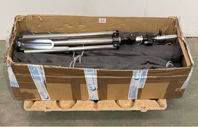 une boîte contenant quelques outils