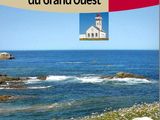 the cover of the book lies du grand quest, with two children looking at the ocean