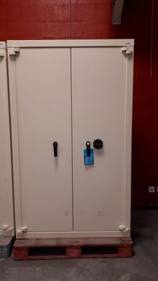 ARMOIRE FORTE ouvrant à deux portes avec ouverture par code … - Photo 1