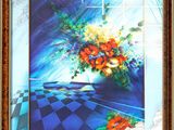 tableau représentant un vase de fleurs posé sur un sol à carreaux, avec un piano