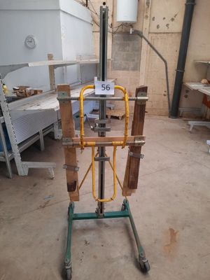 l'image d'une machine installée dans une pièce