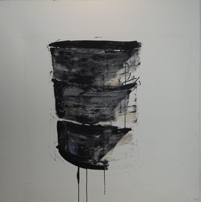 l'image d'une peinture en noir et blanc sur un mur blanc