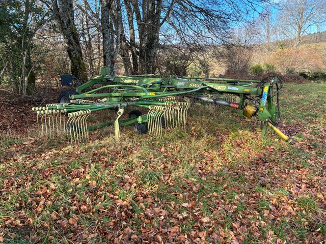 Andaineur KRONE Swadro TC 760, immatriculé EH-248-XT, 1ère mise e...