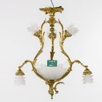 Lustre à trois branches, style Louis XV, en bronze doré et v… (photo 2)
