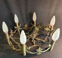 Lustre à six bras de lumière de style médiéval