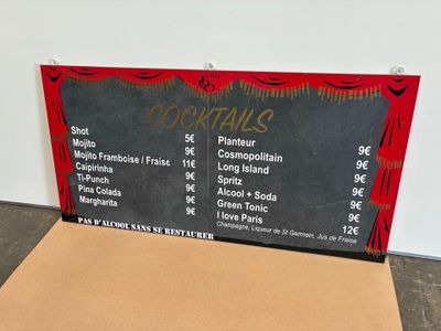 1 Grand panneau façon ardoise constitué de 2 plaques de carr…