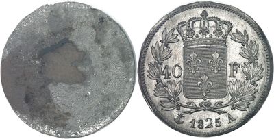 gros plan d'une pièce de monnaie surmontée d'une couronne
