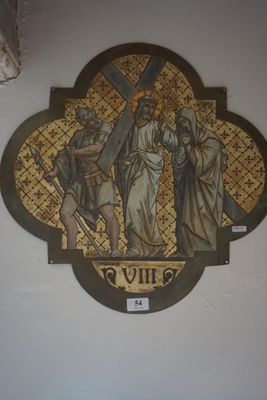 une photo d'un tableau accroché au mur d'une église