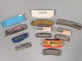 a lot of different types of razors on the table