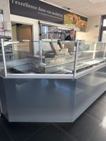 Grande vitrine réfrigérée (9 moteurs neufs) (photo 2)