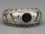 bague en argent sterling sertie d'un saphir et rehaussée de diamants