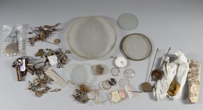a lot of items that are sitting on a table