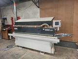 an image of a machine that is sitting in a garage