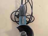 a small electric tool that is on a table