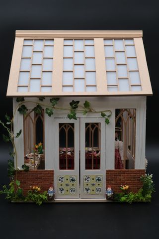 Diorama - « Scène animée d’intérieur », personnage en composition...