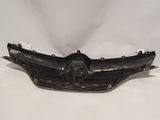 the front bumper grille of a mercedes s - class coupe