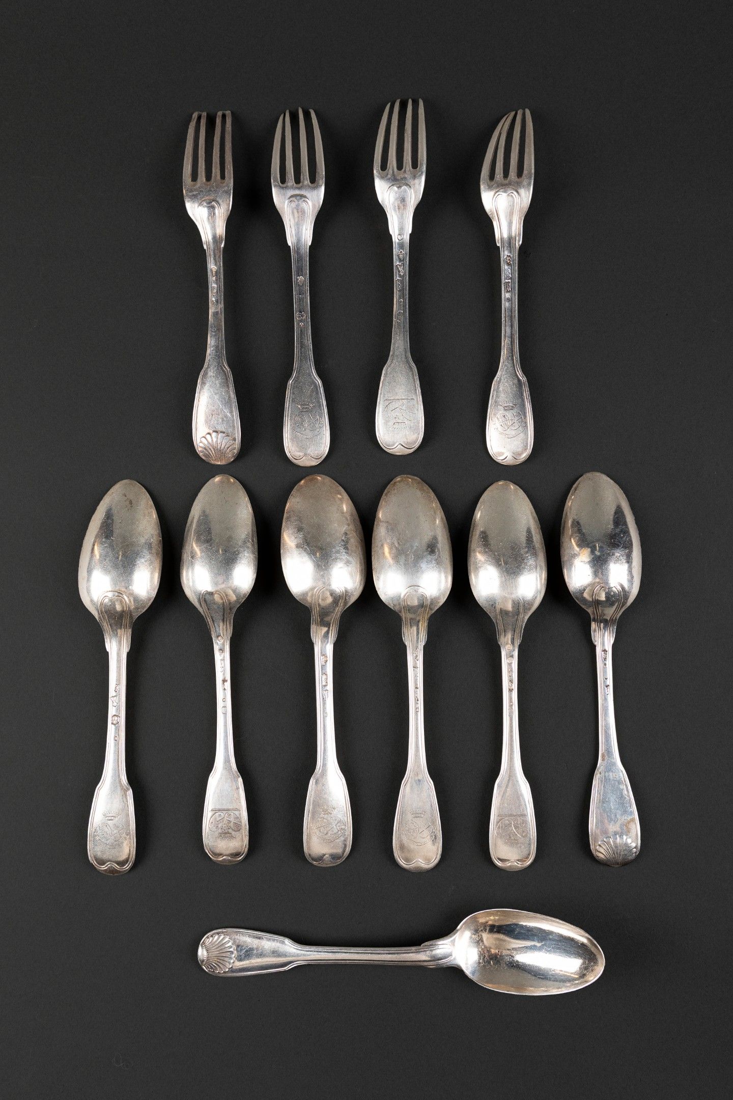 Objets d'art & Curiosités