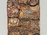 une image d'une œuvre d'art en bois
