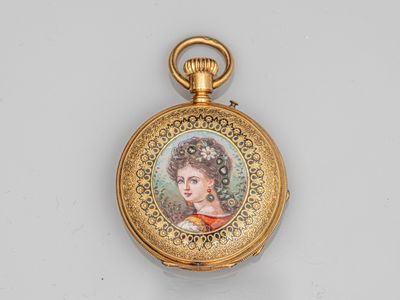 une image représentant une montre de poche plaquée or orné d'un portrait de femme