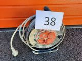 une photo d'un tuyau sur lequel figure un numéro