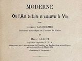 un vieux livre avec un titre en noir et blanc