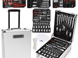 many different types of tools in this case