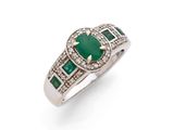 une bague en émeraude et diamant