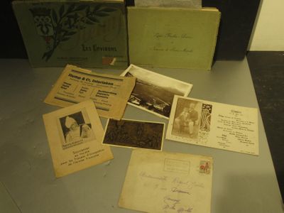 Lot Avec Albums Photos Dont Reims, Lycee Fenelon, Menu…