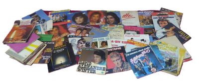 Important ensemble de disques vinyles T45 dont Christophe, A…