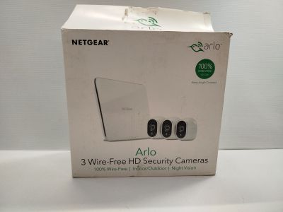emballage de la caméra de sécurité HD filaire Netgear Arrio 3