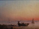 tableau représentant des bateaux sur l'eau au coucher du soleil, sur une plage