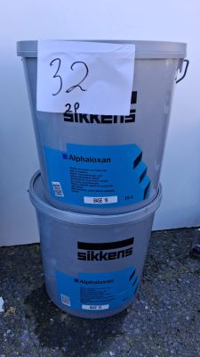 Lot de 2 seaux de peinture de façade de la marque Sikkens, A…