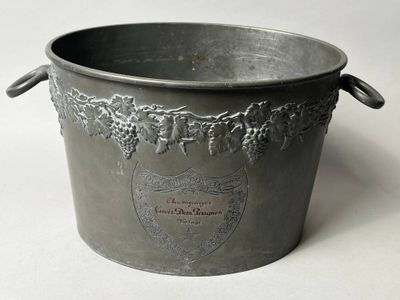 DOM PERIGNON, Grand seau à champagne ovale en étain - Photo 1
